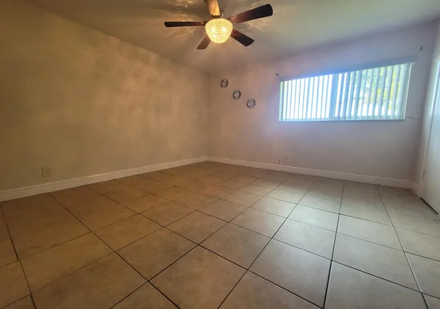 Listing Photo 2 - Condo for sale in building located at 3760 Nw 115Th Wy, Coral Springs, FL 33065 - Unit #8-2