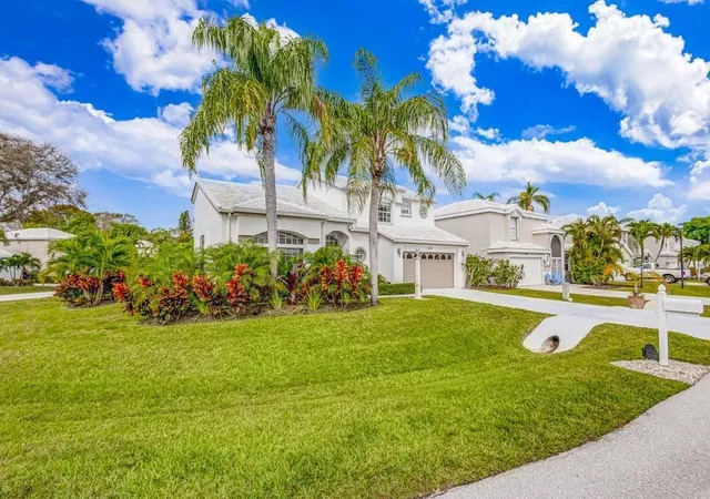 Photo 3 of Single family home for sale at 18174 Se Fairview Cir, Jupiter, FL 33469 | MLS# B26058556 | Listing updated on 2026-09-23