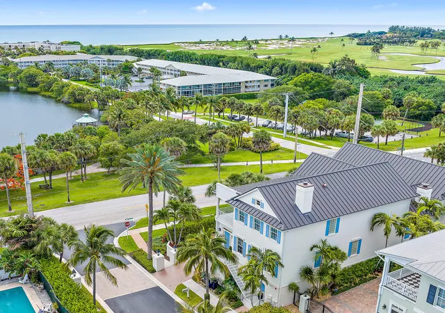 4th image of 410 Old Towne Ln, North Palm Beach, FL 33408 | MLS# B26058564