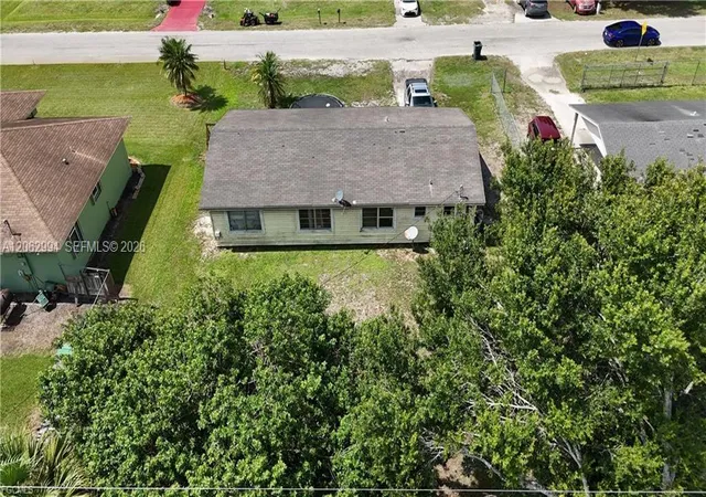 5th image of 1132 Kentucky Ave, Clewiston, FL 33440 | MLS# A12062994