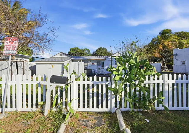 Photo 2 of Multi family home for sale at 230 Sw 14th Street, Dania, FL 33004 | MLS# B26058623 | Listing updated on 2026-09-28