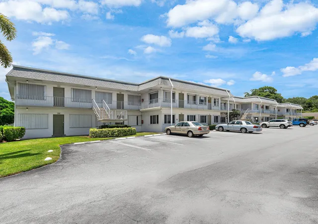 1st image of 3160 Lake Osborne Dr #Bldg 6 Unit 206, Lake Worth Beach, FL 33461 | MLS# B26058628