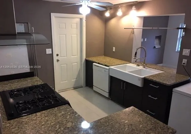 1st image of 7521 Nw 23rd St, Sunrise, FL 33313 | MLS# A12063026