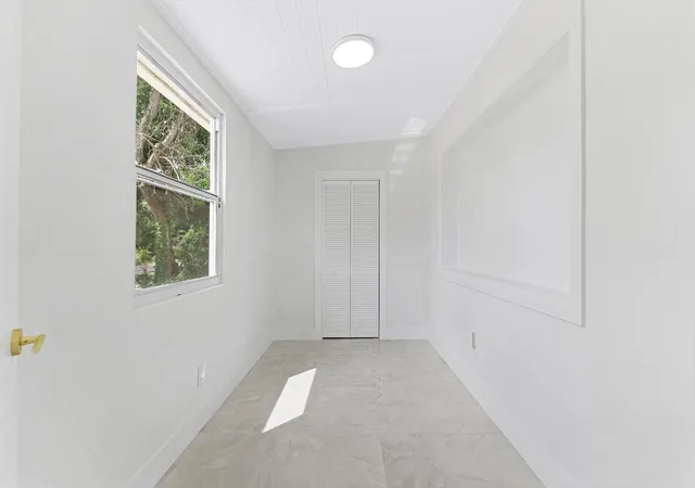 Photo 4 of Single family home for sale at 431 Ficus Tree Dr, Lantana, FL 33462 | MLS# B26058631 | Listing updated on 2026-09-23