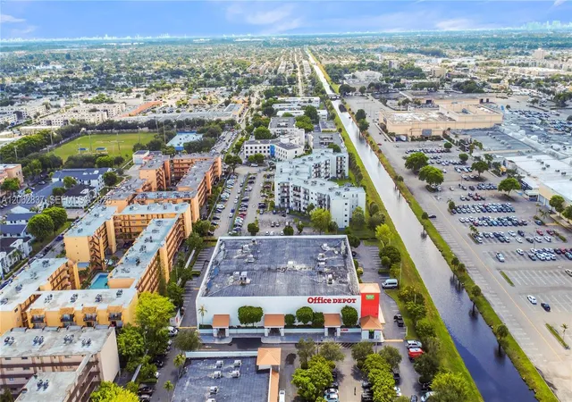 23rd image of 1820 W 53rd St #204, Hialeah, FL 33012 | MLS# A12062837