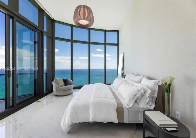 4th image of 15701 Collins Ave #4701, North Miami Beach, FL 33160 | MLS# A12060636