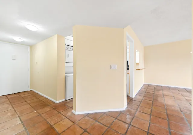 2nd image of 2820 Tennis Club Dr #401, West Palm Beach, FL 33417 | MLS# B26058648