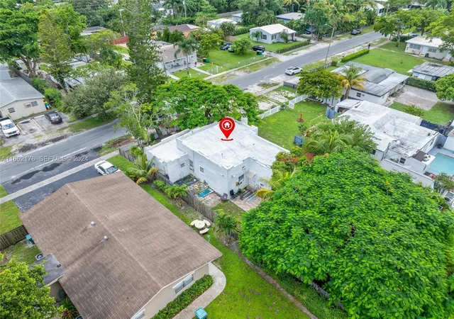 Photo 1 of Multi family home for sale at 224 Sw 14th Street, Dania, FL 33004 | MLS# B26058679 | Listing updated on 2026-09-28