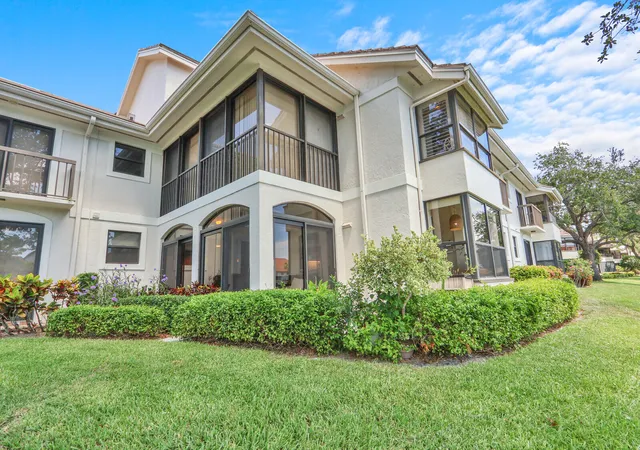 Condo for sale at 16000 W Bay Dr #158, Jupiter, FL 33477 | MLS# B26058721