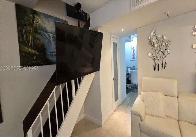 5th image of 1345 W 41St St #6, Hialeah, FL 33012 | MLS# A12062913