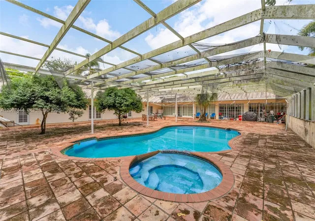 5th image of 26500 Sw 217Th Ave, Homestead, FL 33031 | MLS# A12062444