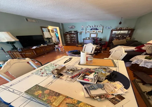 5th image of 1335 W 68Th St #204, Hialeah, FL 33014 | MLS# A12052918