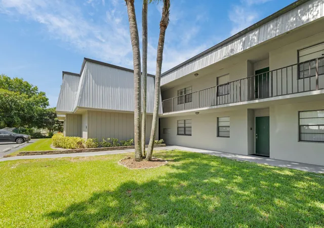 Photo 3 of Condo for sale at 2517 17th Street S #102, Fort Pierce, FL 34982 | MLS# B26058786 | Listing updated on 2026-10-09