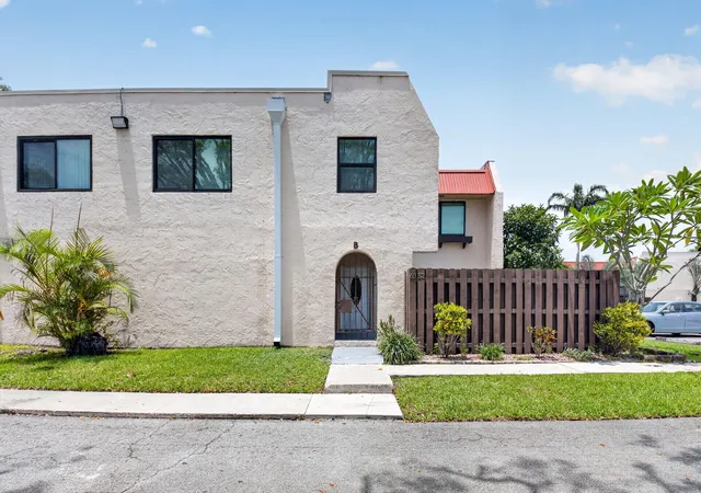 Photo 1 of Townhouse for sale at 6352 Seven Springs Blvd #B, Lake Worth, FL 33463 | MLS# B26058823 | Listing updated on 2026-09-23