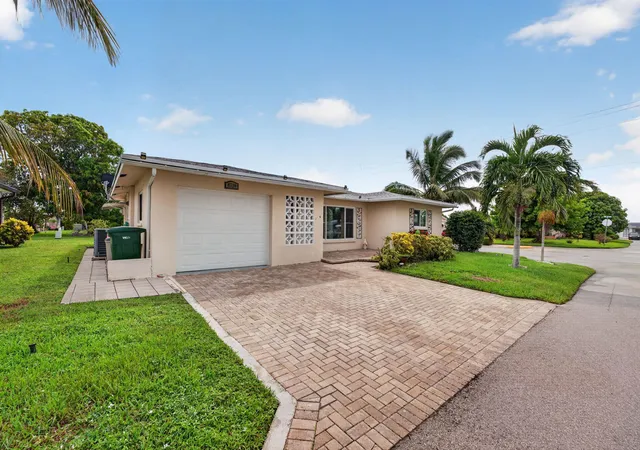 Photo 2 of Single family home for sale at 4716 Nw 49th Place, Tamarac, FL 33319 | MLS# B26058822 | Listing updated on 2026-09-30