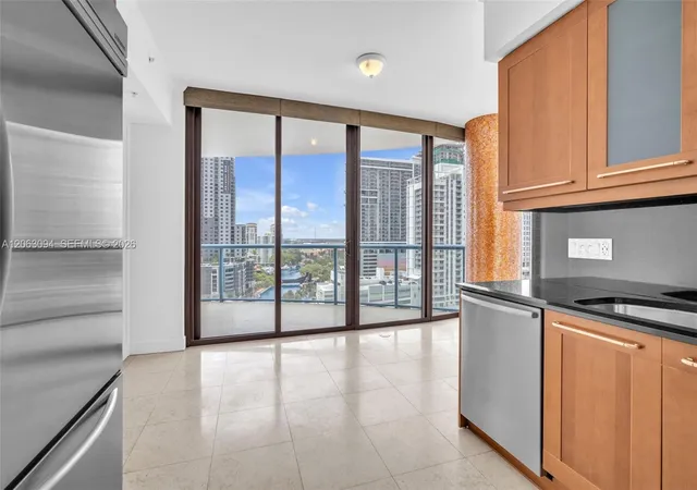 5th image of 333 Las Olas Wy #1602, Fort Lauderdale, FL 33301 | MLS# A12063094