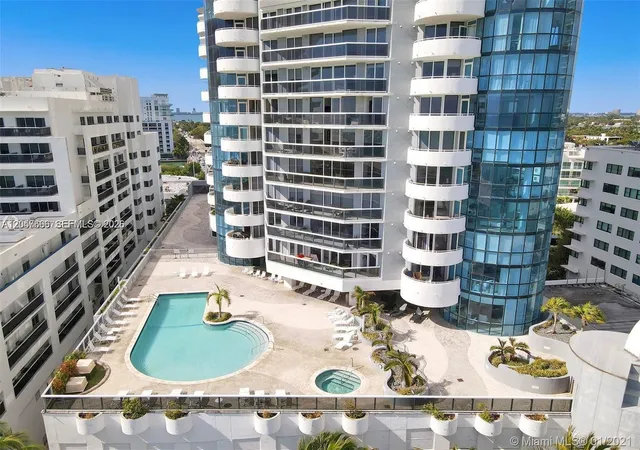 3rd image of 6301 Collins Ave #1504, Miami Beach, FL 33141 | MLS# A12057666