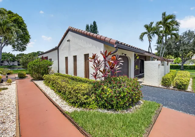 5th image of 21877 Arriba Real, Boca Raton, FL 33433 | MLS# B26058849