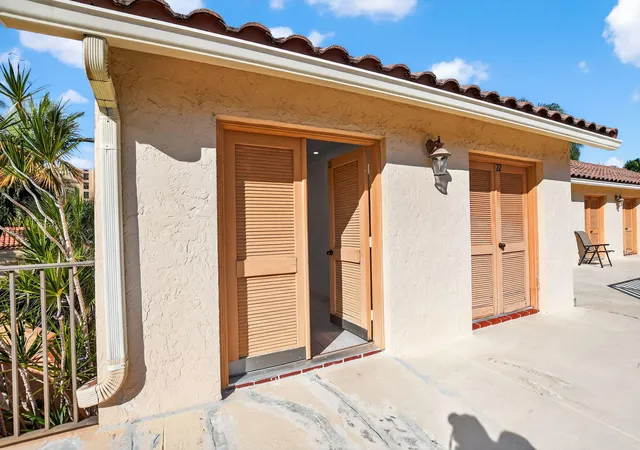 2nd image of 7145 Promenade Dr, Boca Raton, FL 33433
