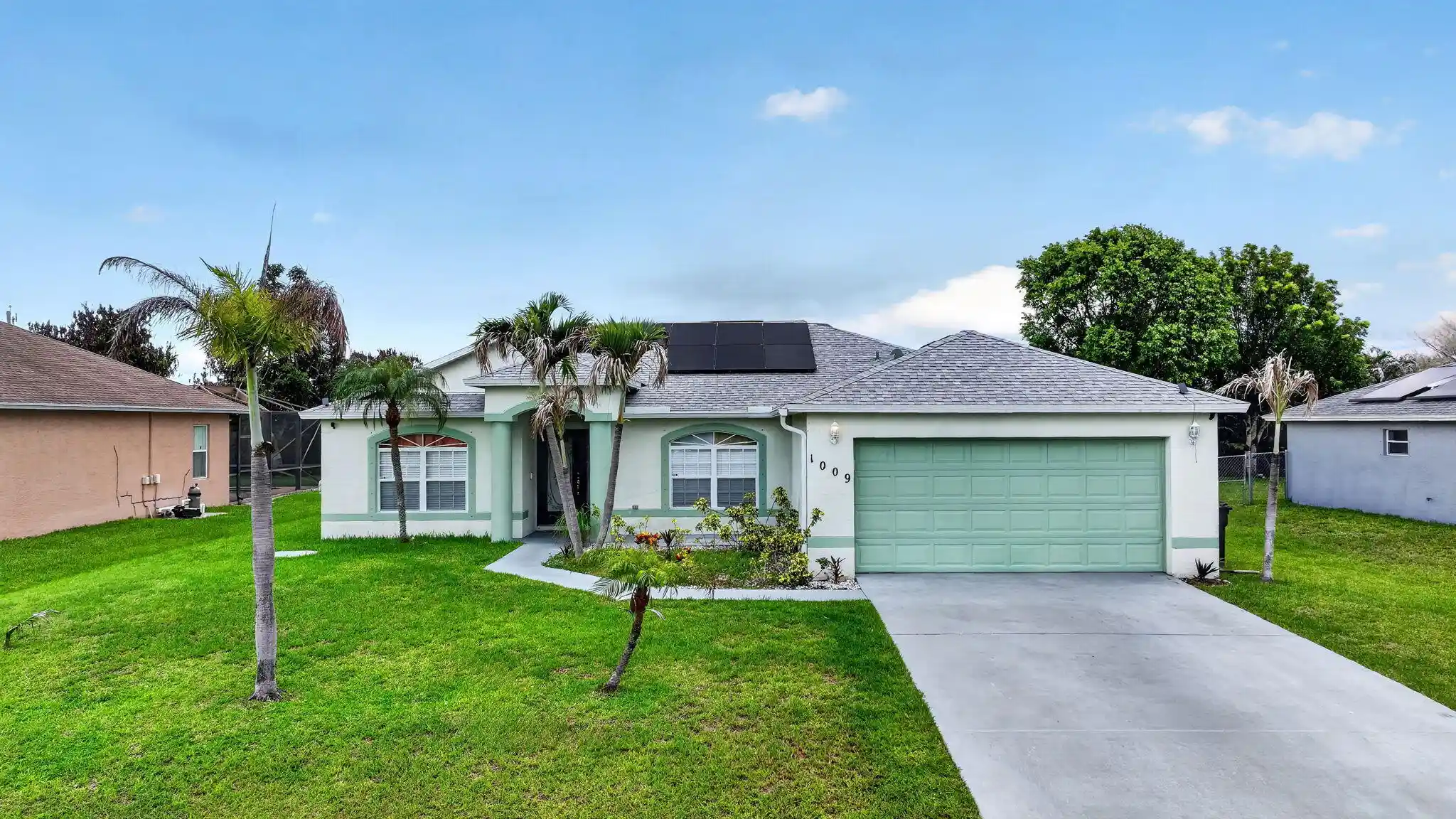 Photo 1 of Single family home for sale at 1009 Sw Fenway Rd, Port Saint Lucie, FL 34953 | MLS# B26058882 | Listing updated on 2026-09-23