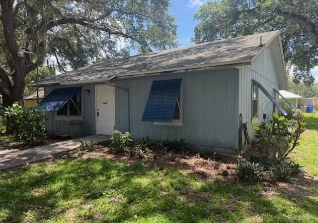 Photo 1 of Sale Pending at 15 48th Avenue, Vero Beach, FL 32968 | MLS# B26058892 | Listing updated on 2026-09-04