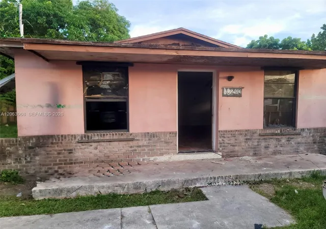 1st image of 10210 Sw 173rd St, Miami, FL 33157 | MLS# A12063068