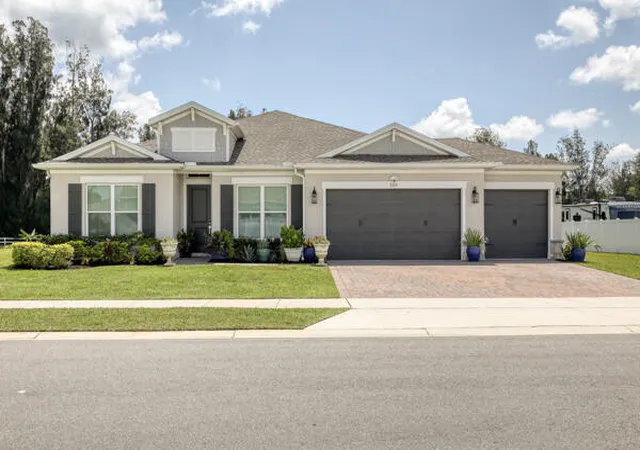 Photo 1 of Sale Pending at 3333 Armen Dr, Merritt Island, FL 32953 | MLS# B26058956 | Listing updated on 2026-09-09