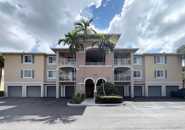 Condo for sale at 6378 Emerald Dunes Dr #301, West Palm Beach, FL 33411 | MLS# B26058961