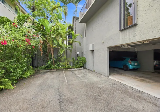 Photo 42 of Townhouse for sale at 980 NW N River Dr #30, Miami, FL 33136 | MLS# B26058963 | Listing updated on 2026-10-09