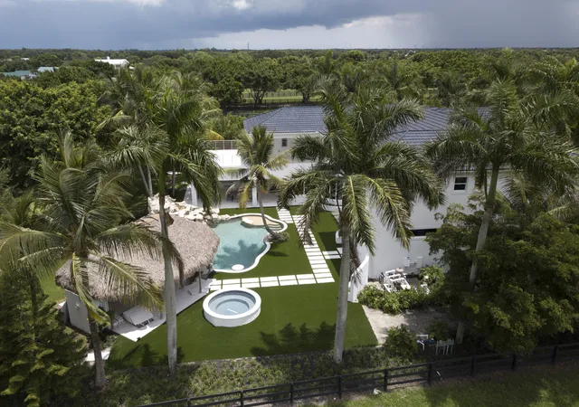 73rd image of 3580 Aiken Ct, Wellington, FL 33414 | MLS# B26058971