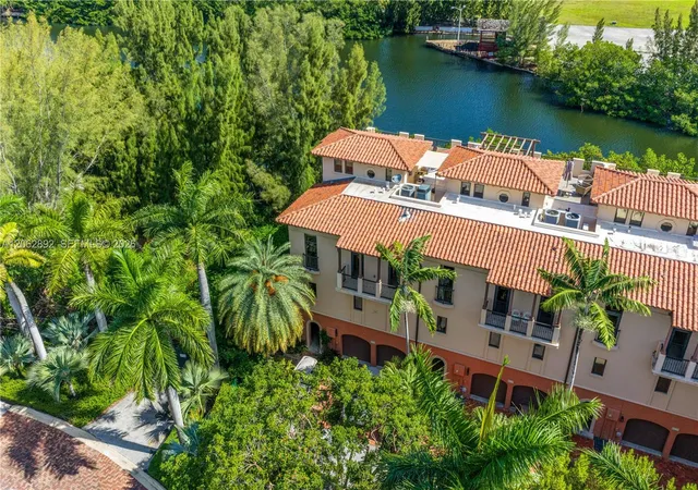 4th image of 6234 Paradise Point Dr #6234, Palmetto Bay, FL 33157 | MLS# A12062892