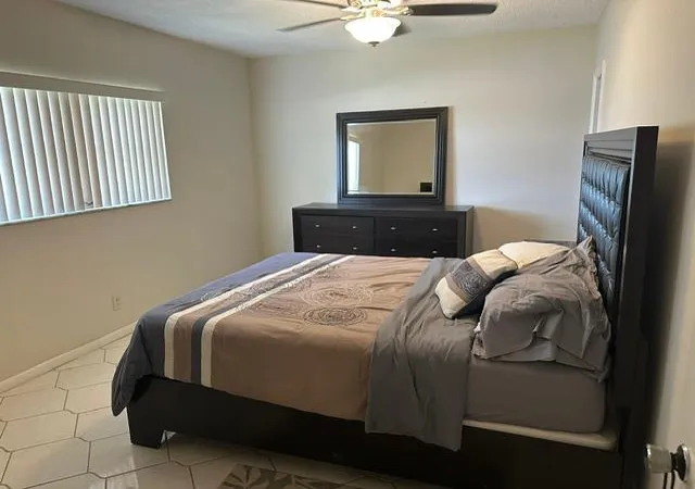 Listing Photo 4 - Condo for sale in building located at 7805 Nw 5Th Ct, Margate, FL 33063 - Unit #206