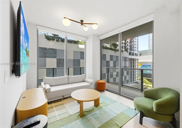 2nd image of 11 Ne 6 St #709, Miami, FL 33132 | MLS# A12063104