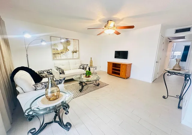 Photo 2 of Condo for sale at 371 Markham Q, Deerfield Beach, FL 33442 | MLS# B26059034 | Listing updated on 2026-10-07