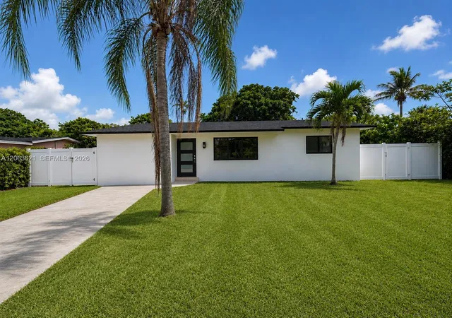 1st image of 1141 Ne 166th St, North Miami Beach, FL 33162 | MLS# A12063621