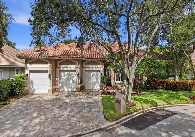 Photo 3 of Sale Pending at 1960 Hartford Way, Coral Springs, FL 33071 | MLS# B26059047 | Listing updated on 2026-09-26