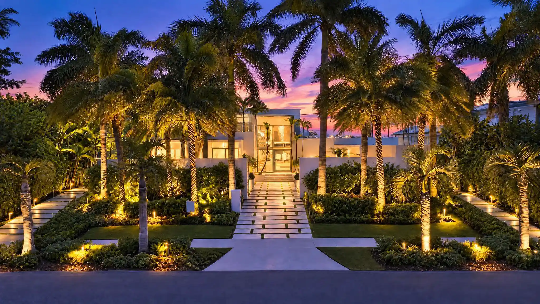 Single family home for sale at 2200 SE 21st Drive, Fort Lauderdale, FL 33316 | MLS# B26059055
