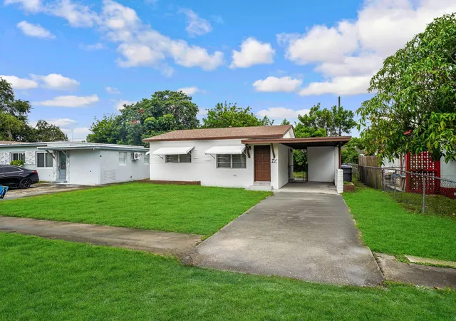 Photo 3 of Single family home for sale at 6340 Washington St, Hollywood, FL 33023 | MLS# B26059059 | Listing updated on 2026-09-26
