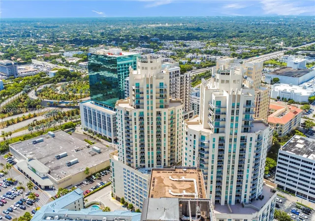 2nd image of Metropolis II at Dadeland, Miami, FL 33156