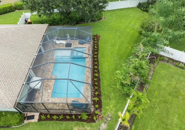 Photo 3 of Single family home for sale at 210 Champagne Ct SW, Vero Beach, FL 32968 | MLS# B26059083 | Listing updated on 2026-09-23