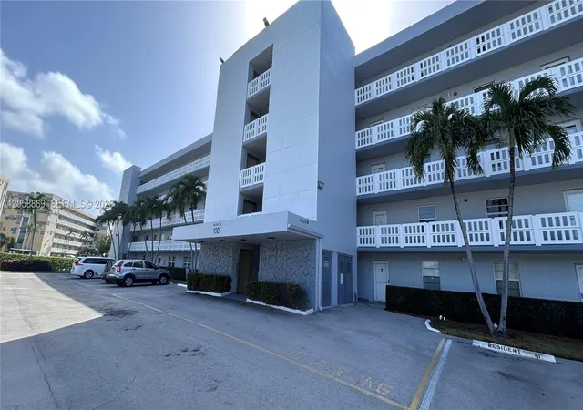 41st image of 190 Se 5th Ave #104, Dania, FL 33004 | MLS# A12058869