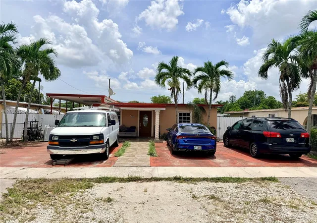 1st image of 142 E 45th St, Hialeah, FL 33013 | MLS# A12063703