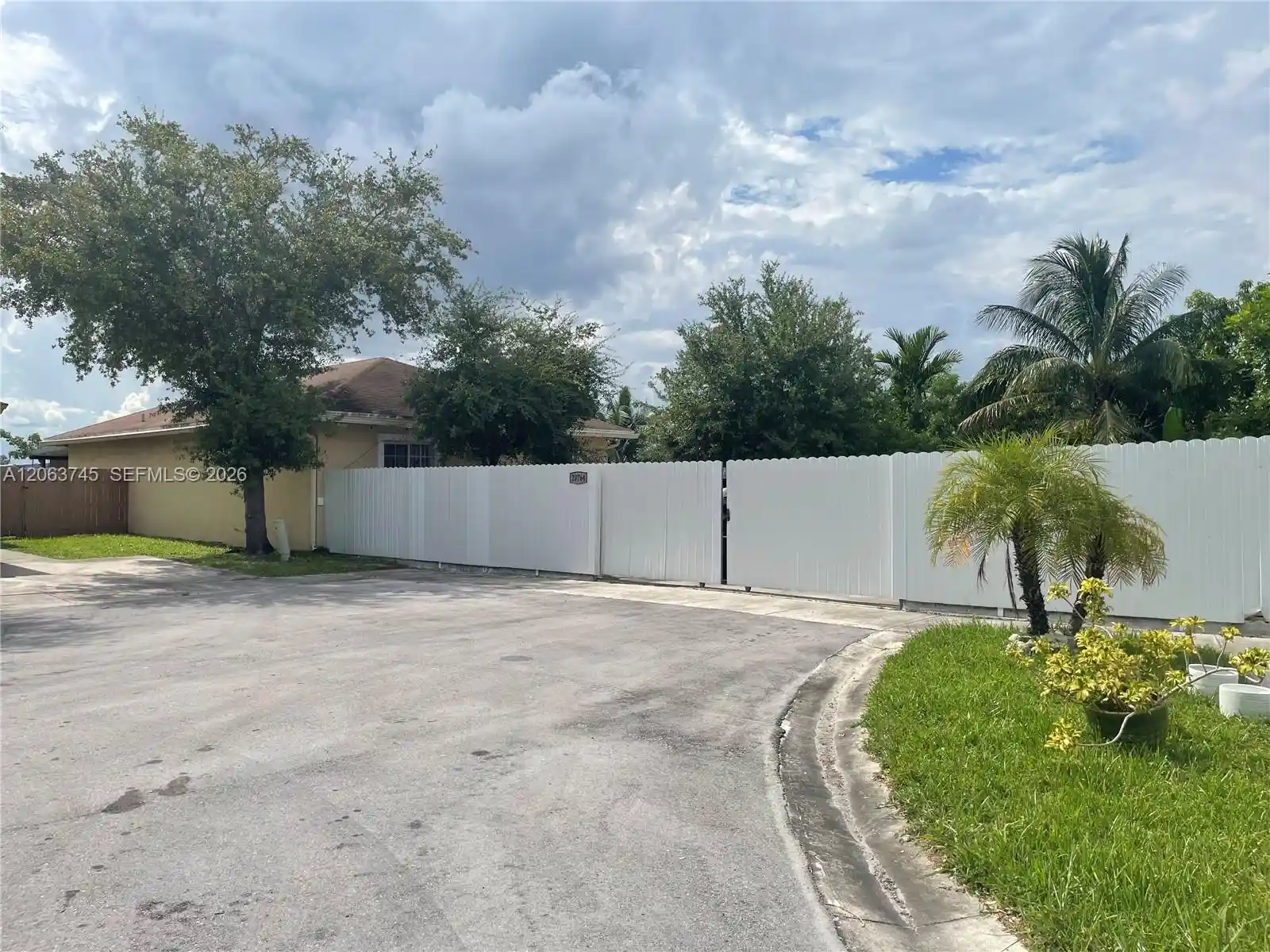 Photo 1 of Single family home for sale at 20764 Nw 31st Avenue, Miami Gardens, FL 33056 | MLS# A12063745 | Listing updated on 2026-10-06