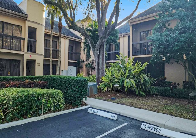 Condo for sale at 9460 Meadowood Dr #203, Fort Pierce, FL 34951 | MLS# B26059148