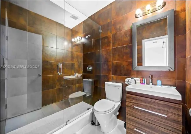 21st image of 3427 Frow Ave, Miami, FL 33133 | MLS# A12063587
