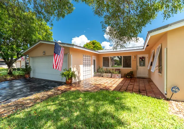 4th image of 1601 Ne 48Th Ct, Oakland Park, FL 33334 | MLS# B26059166