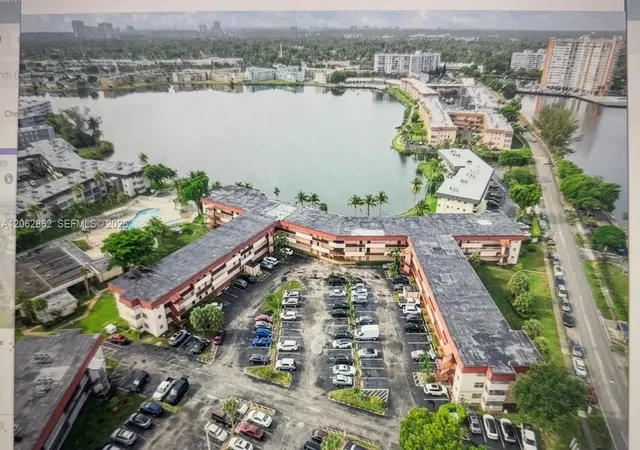 2nd image of 19001 Ne 14Th Ave, Miami, FL 33179