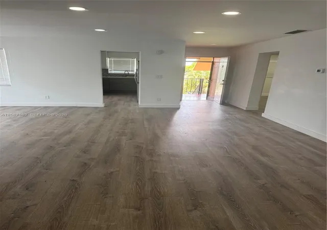 5th image of 19001 Ne 14Th Ave #312, Miami, FL 33179 | MLS# A12062862