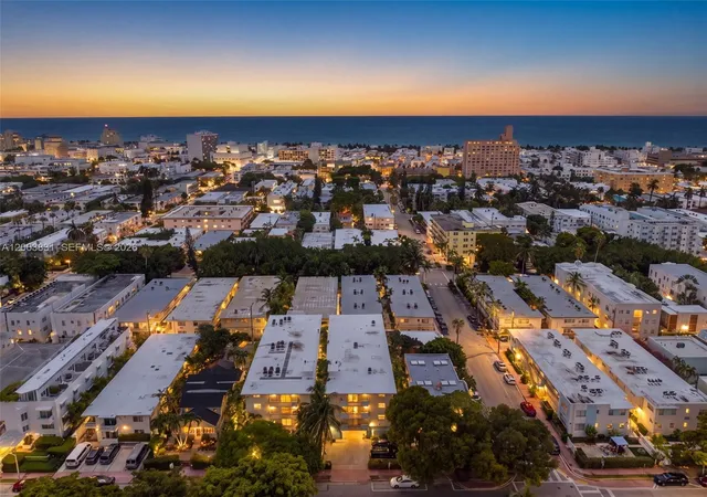 2nd image of 915 Jefferson Ave #3D, Miami Beach, FL 33139 | MLS# A12063831