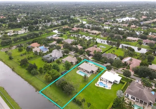 3rd image of 4053 Sw 141St Ave, Davie, FL 33330 | MLS# B26059291